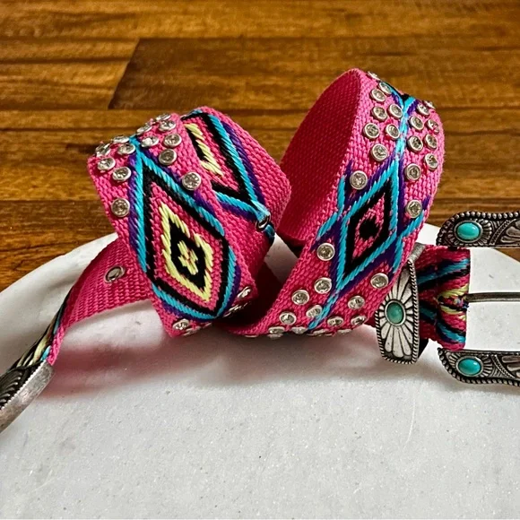 Montana West ~ Medium ~ Pink W/Multi-Colors Aztec ~ Rhinestones/Turquoise Belt - Picture 7 of 16